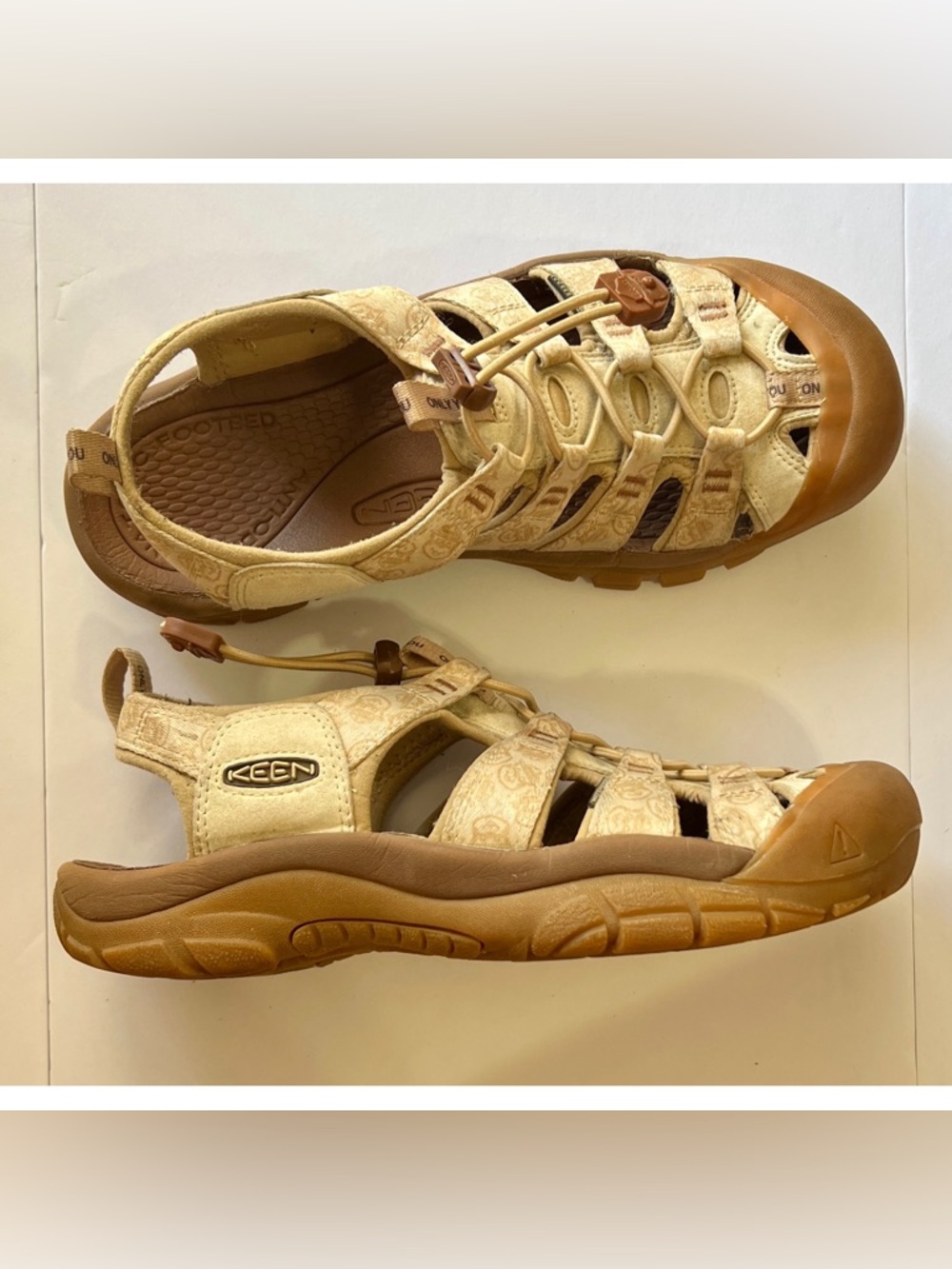 Keen Smokey Bear Collection limited edition tan Newport sandals US Women’s 9